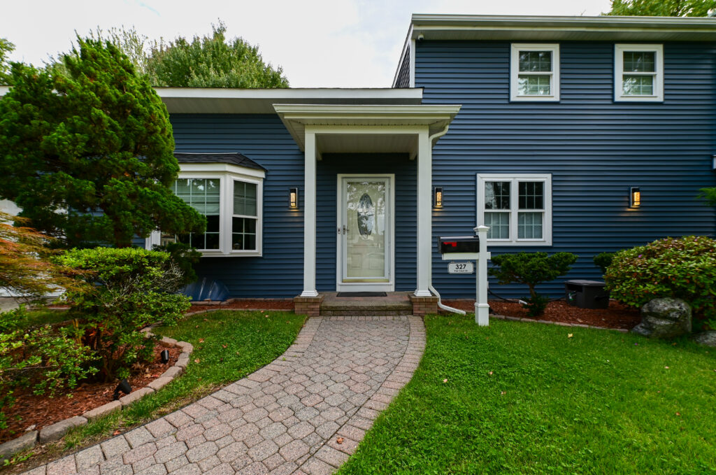 Van Saun Dr River Edge NJ (8)